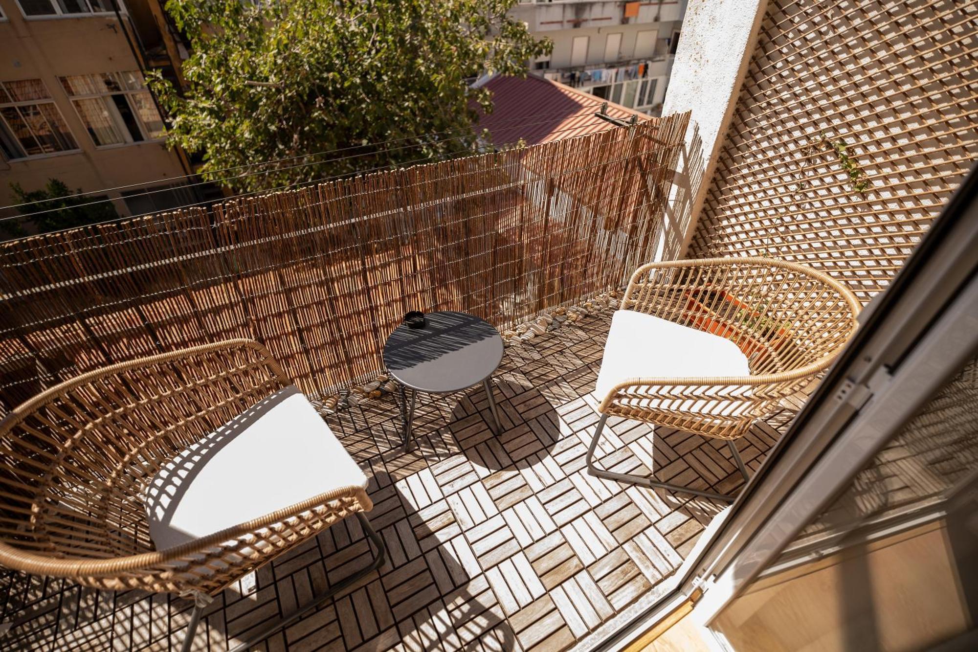Hostel Crespo Lisbon Bagian luar foto
