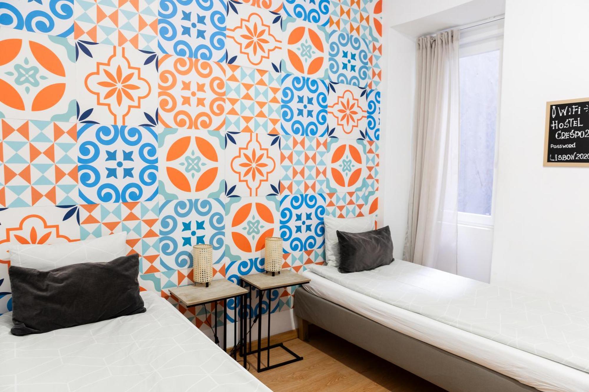 Hostel Crespo Lisbon Bagian luar foto